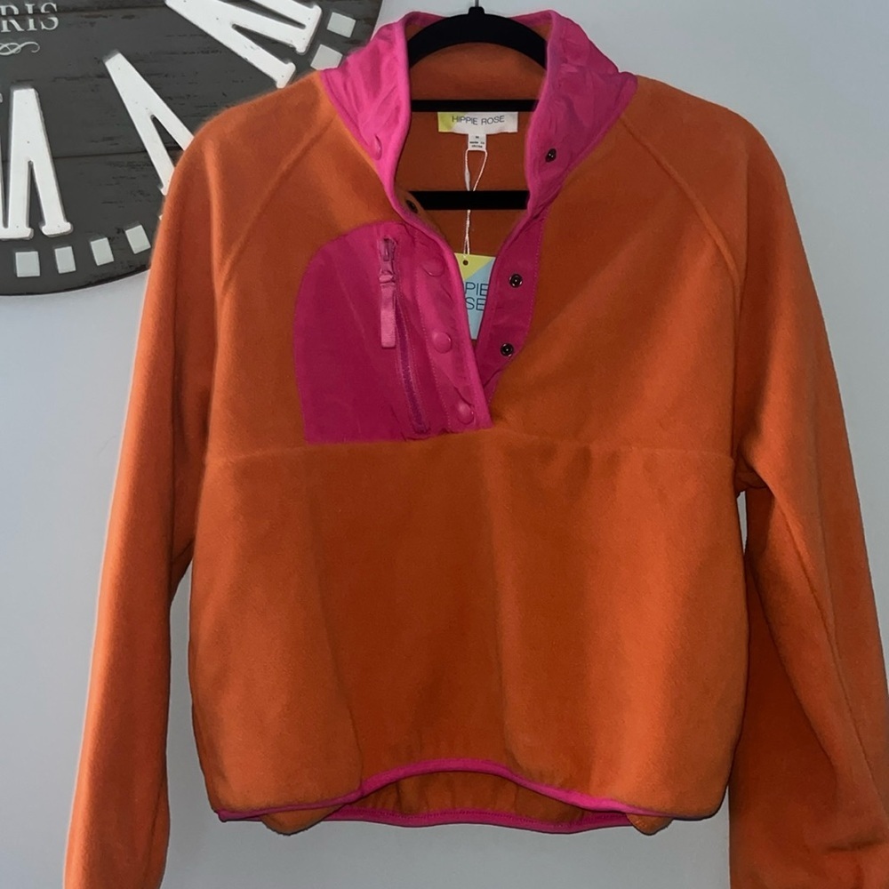 - NWT Hippie Rose cropped orange and pink cozy fleece size medium